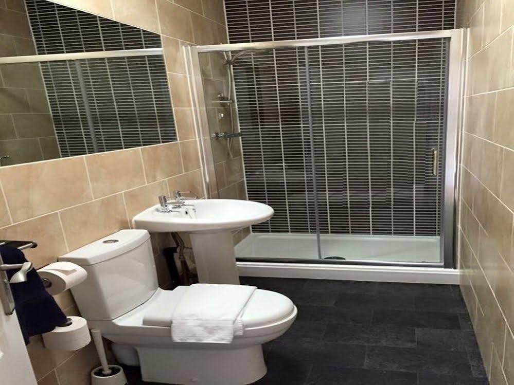 Twelve Apartments Blackpool Extérieur photo