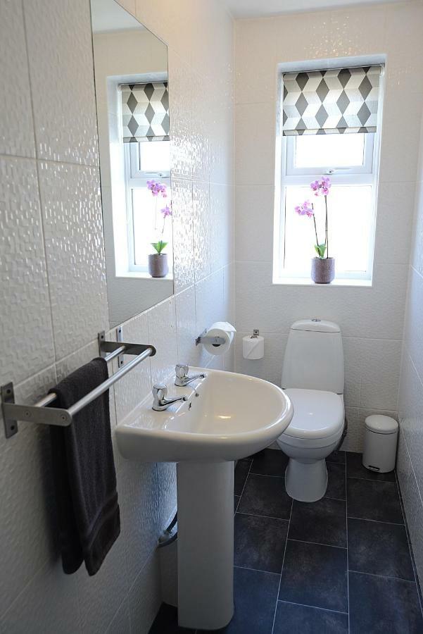 Twelve Apartments Blackpool Extérieur photo