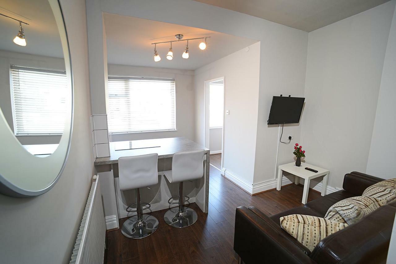 Twelve Apartments Blackpool Extérieur photo