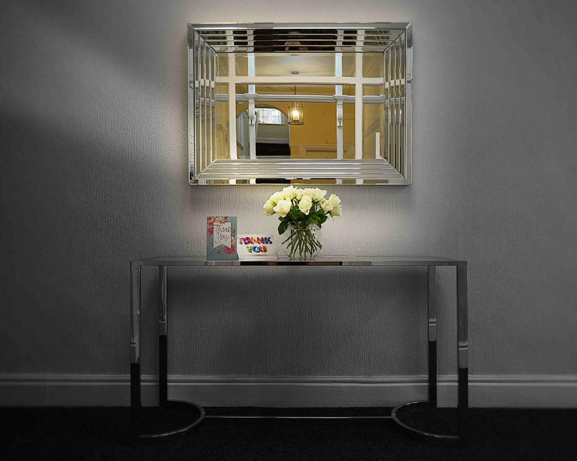 Twelve Apartments Blackpool Extérieur photo