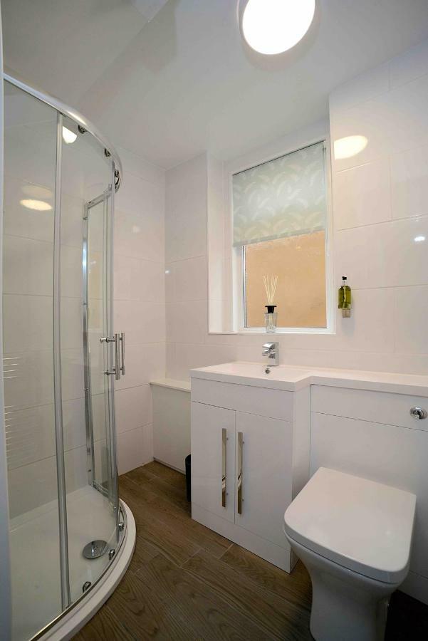 Twelve Apartments Blackpool Extérieur photo