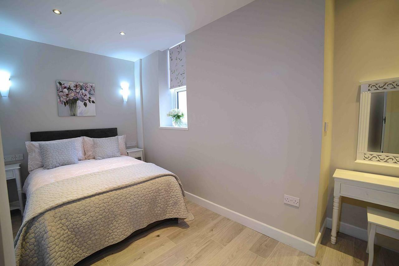 Twelve Apartments Blackpool Extérieur photo